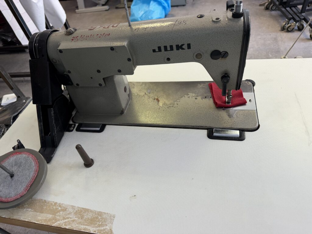 Maszyna do szycia Juki DDL 555